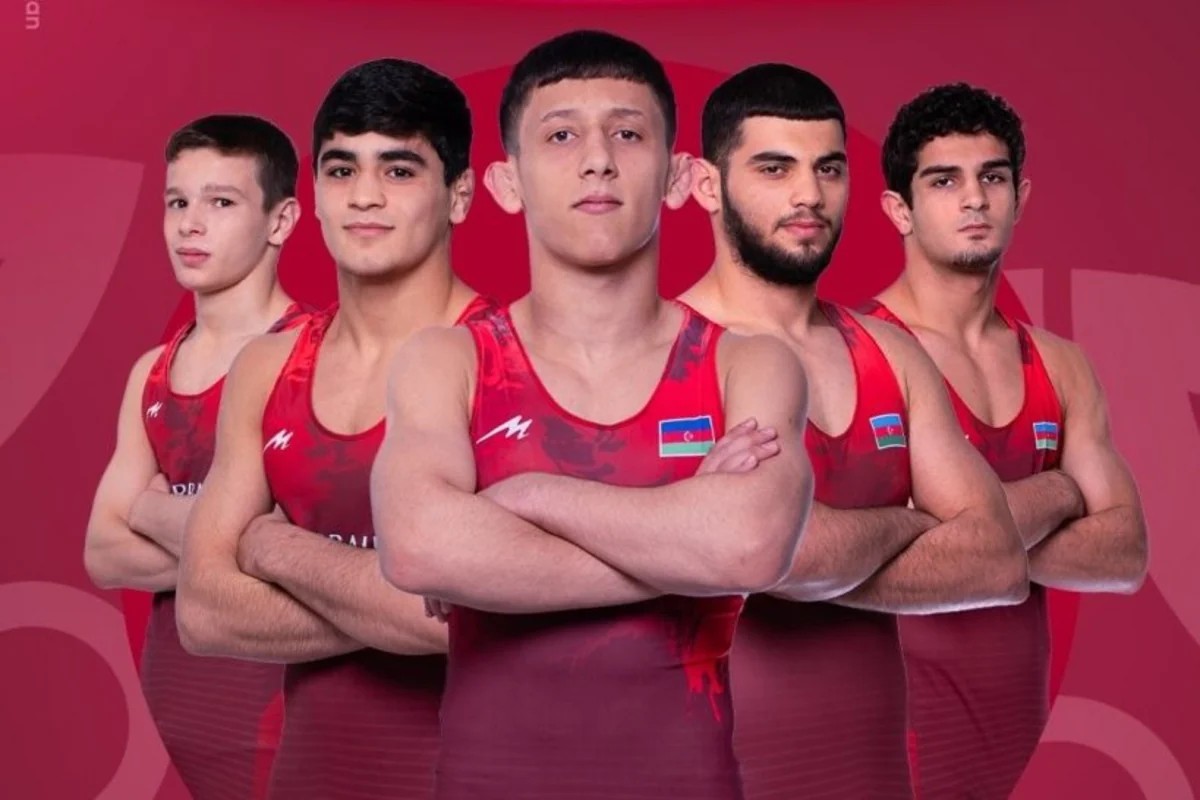 Yeniyetmə güləşçilərimiz Avropa çempionatına üç medalla başlayıblar