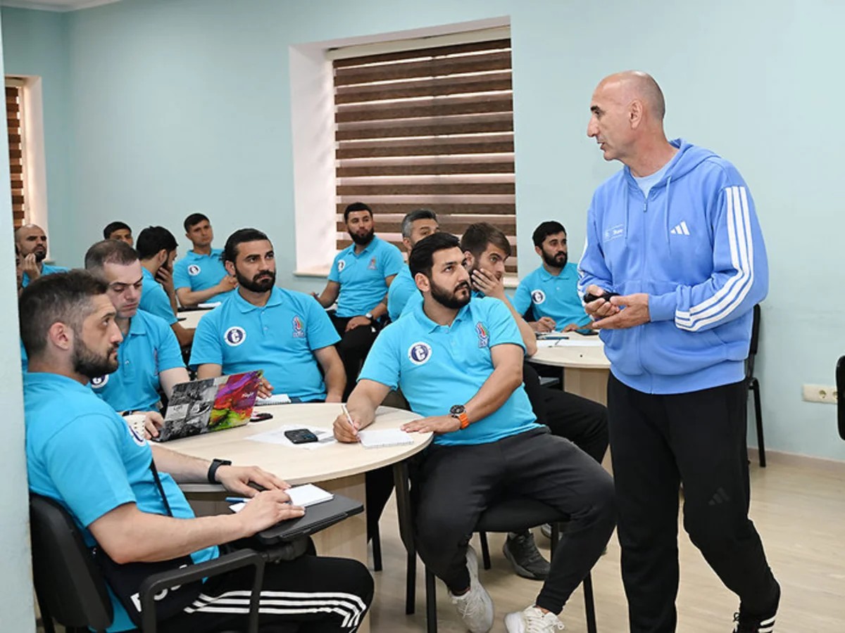 Bakıda UEFA-nın C kateqoriyalı məşqçi kursunun I mərhələsi yekunlaşdı&nbsp;&nbsp;