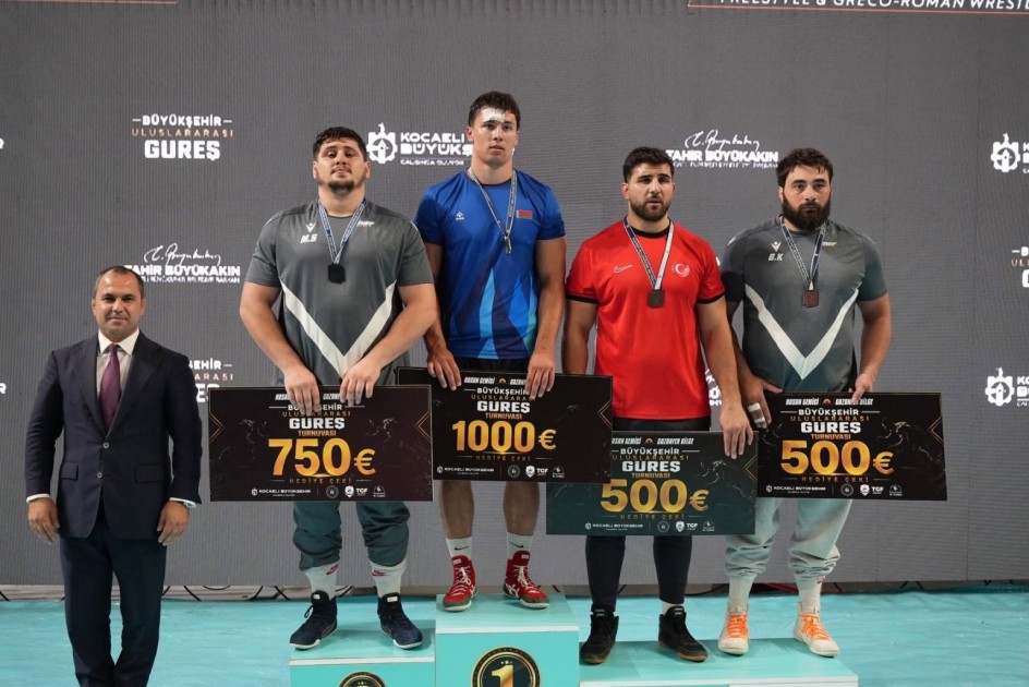 Xatirə turnirinin ilk günündə 4 medal&nbsp;