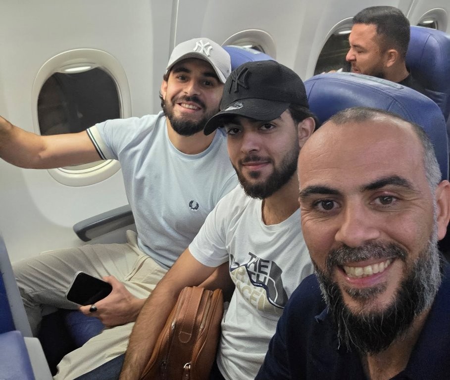 “Qarabağ”ın futbolçusu Kərbəla ziyarətinə getdi