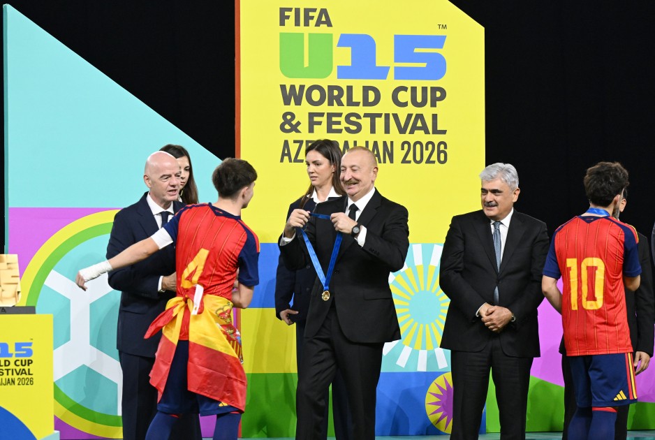 Prezident İlham Əliyev “FIFA U-15 World Cup and Festival”ın final matçını izləyib, mükafatlandırma mərasimində iştirak edib