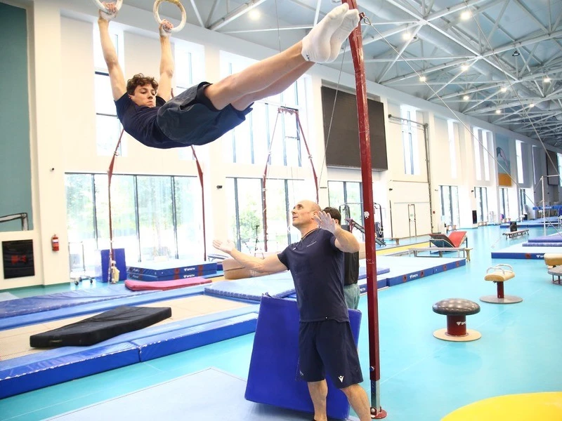 Olimpiya mükafatçısı Milli Gimnastika Arenasında ustad dərsi keçib