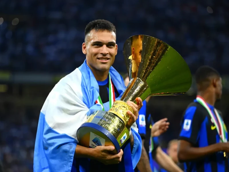 “Barselona” Lautaro Martinezi transfer siyahısına saldı