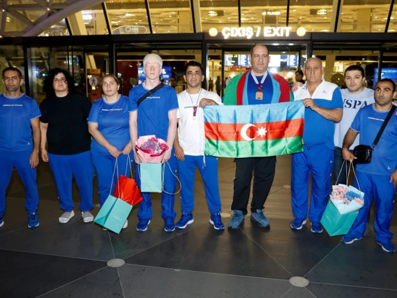 Avropa çempionatında medal qazanan paracüdoçular Vətənə qayıdıblar