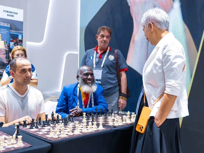 AŞF rəsmisi Ümumdünya Şahmat Olimpiadasında seans keçirib
