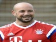 Pepe Reyna keçəli ilə zarafat etdi