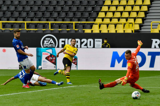 Həyatımıza xoş gəldin, böyük futbol