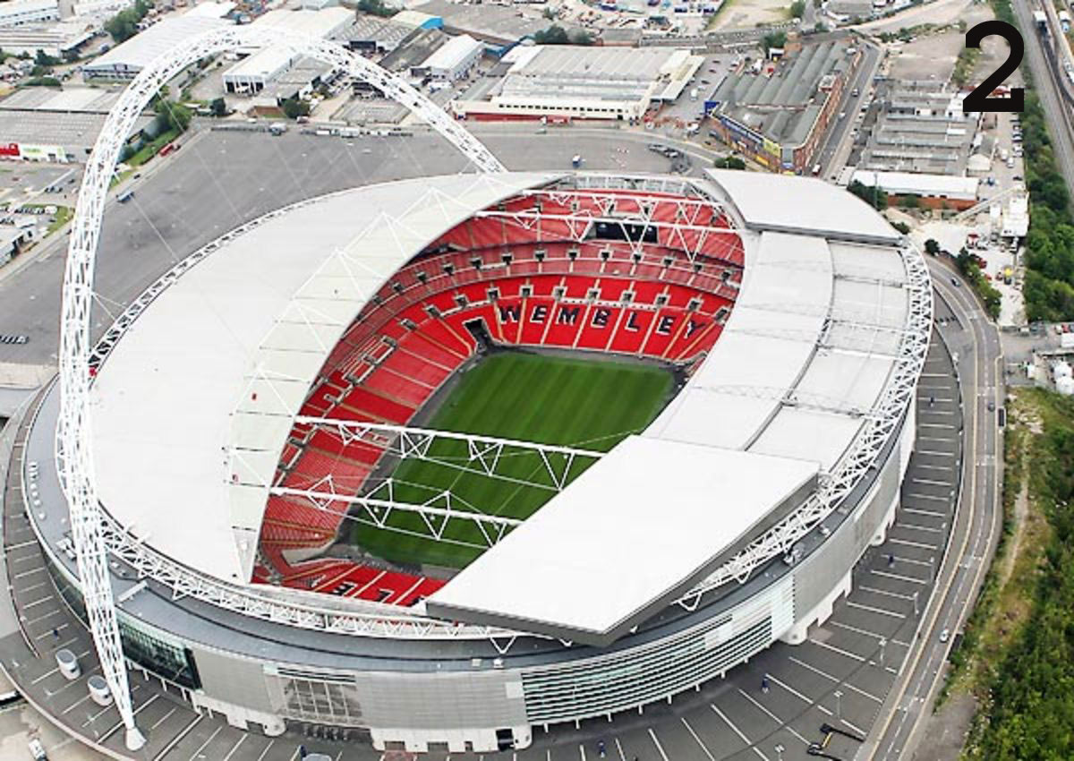 İngilislərin iki stadionu ilk pillədə - FOTO