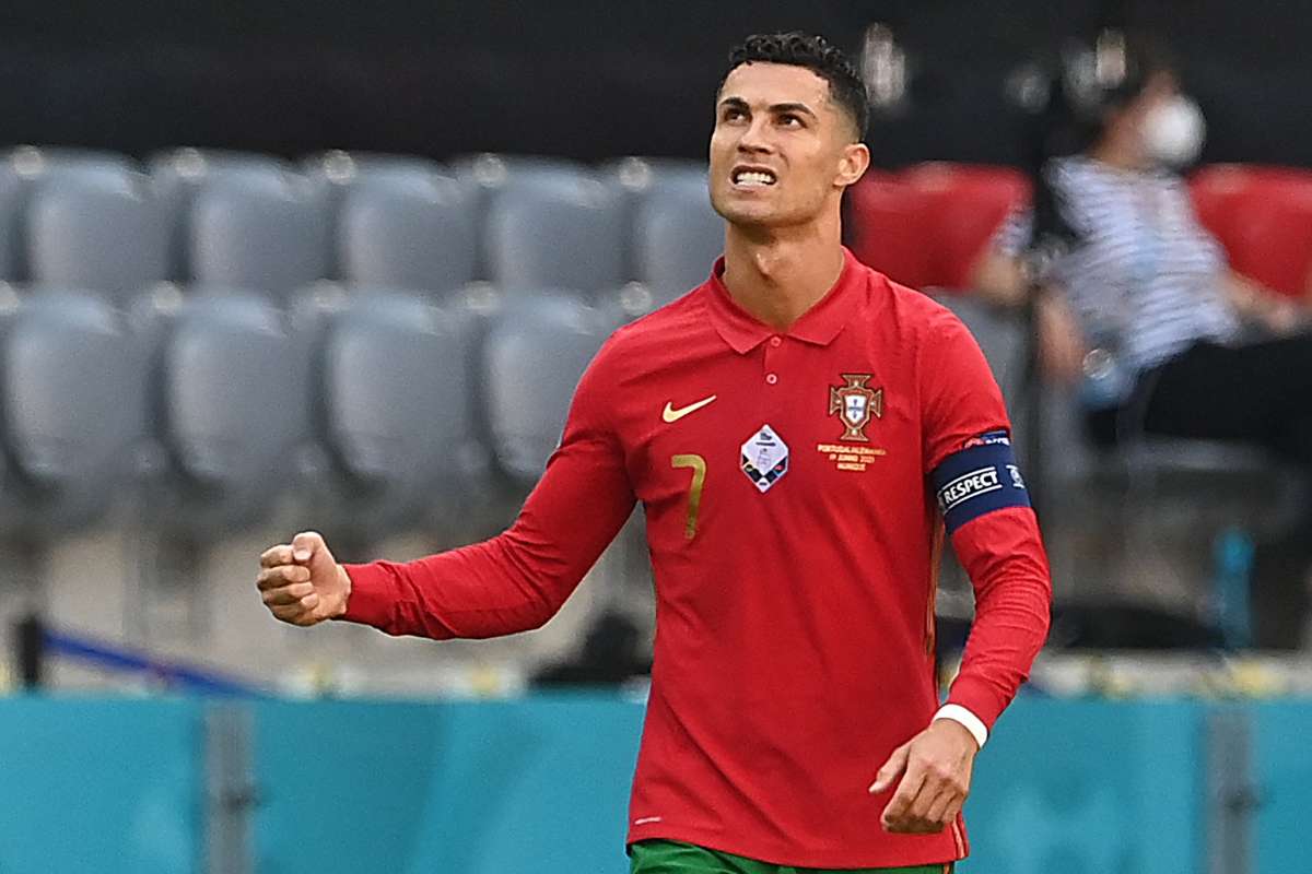 Ronaldo almaniyalı futbolçunun rekordunu təkrarladı