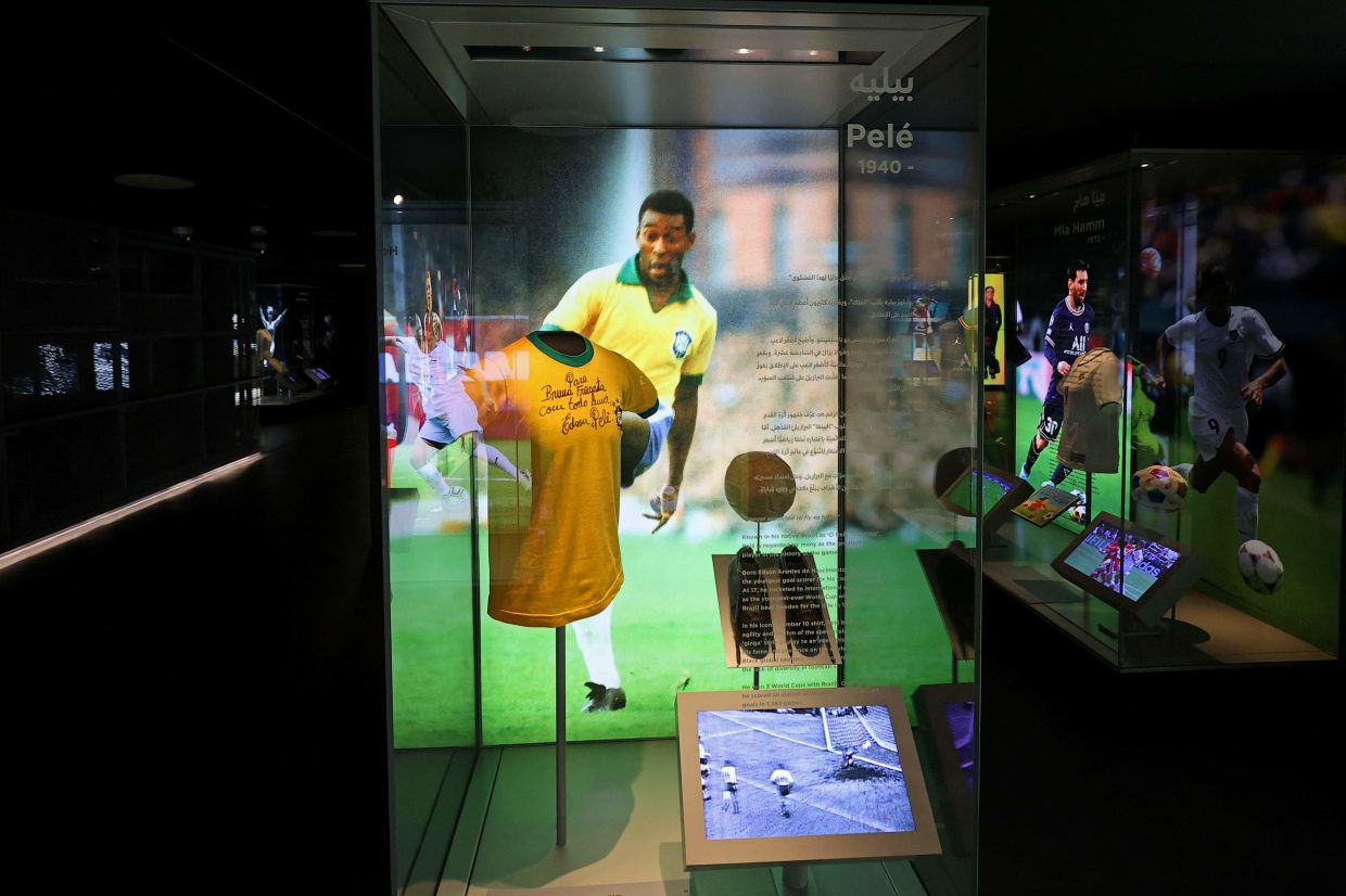 Dohada &laquo;Futbol dünyası&raquo; sərgisi açılıb&nbsp; - FOTO