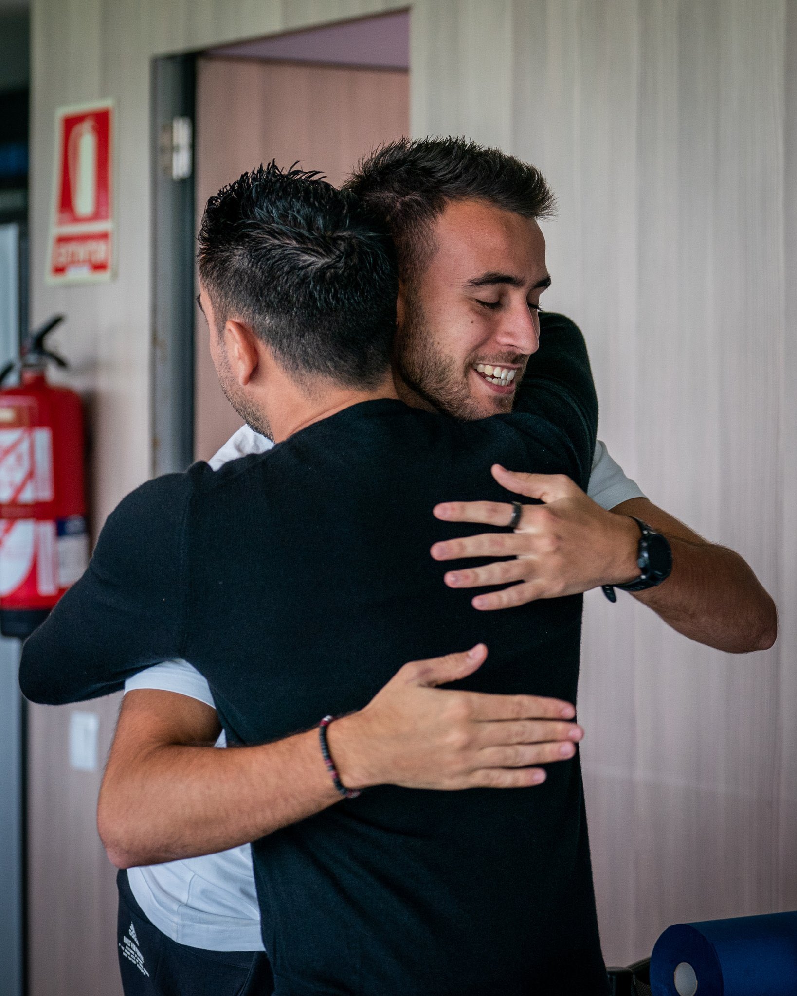 &quot;Barselona&quot; futbolçuları bir-birilə vidalaşdılar - FOTO