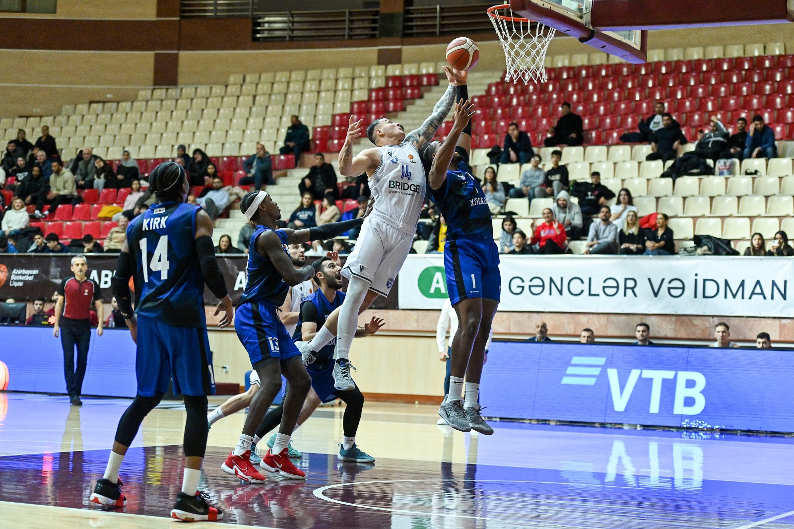 Basketbol Liqası: &quot;Xəzri&quot; və &quot;Xırdalan&quot; turu qələbə ilə başa vurdu - FOTO