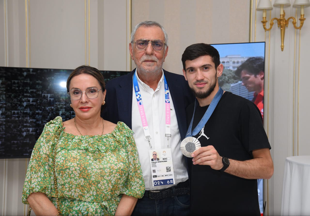 &ldquo;Azərbaycan Olimpiya Evi&rdquo;ndə XXXIII Yay Olimpiya Oyunlarında medal qazanmış idmançılarımızla görüş olub