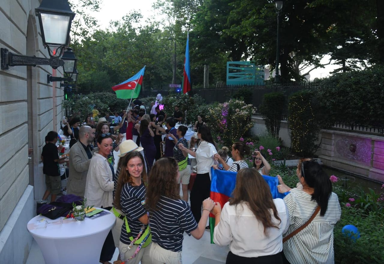 &ldquo;Azərbaycan Olimpiya Evi&rdquo;ndə XXXIII Yay Olimpiya Oyunlarında medal qazanmış idmançılarımızla görüş olub