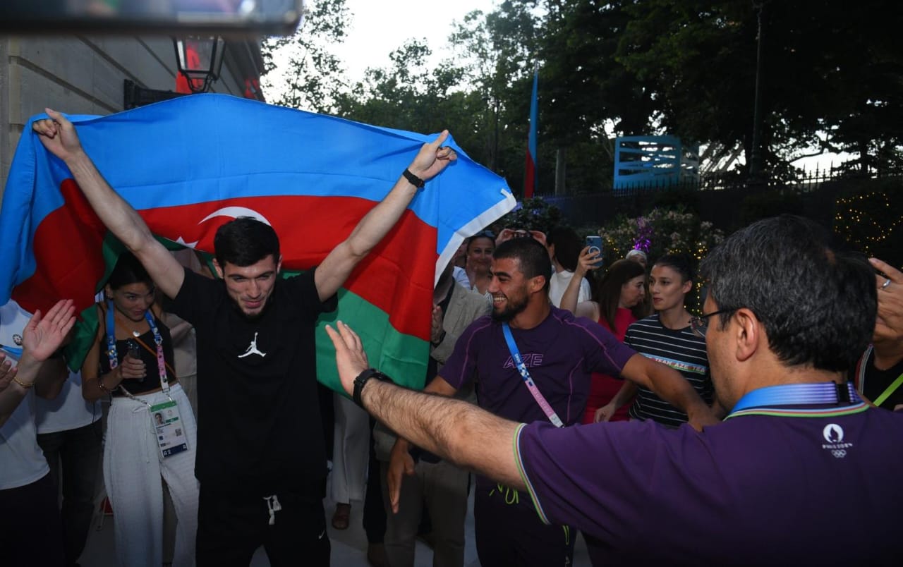 &ldquo;Azərbaycan Olimpiya Evi&rdquo;ndə XXXIII Yay Olimpiya Oyunlarında medal qazanmış idmançılarımızla görüş olub