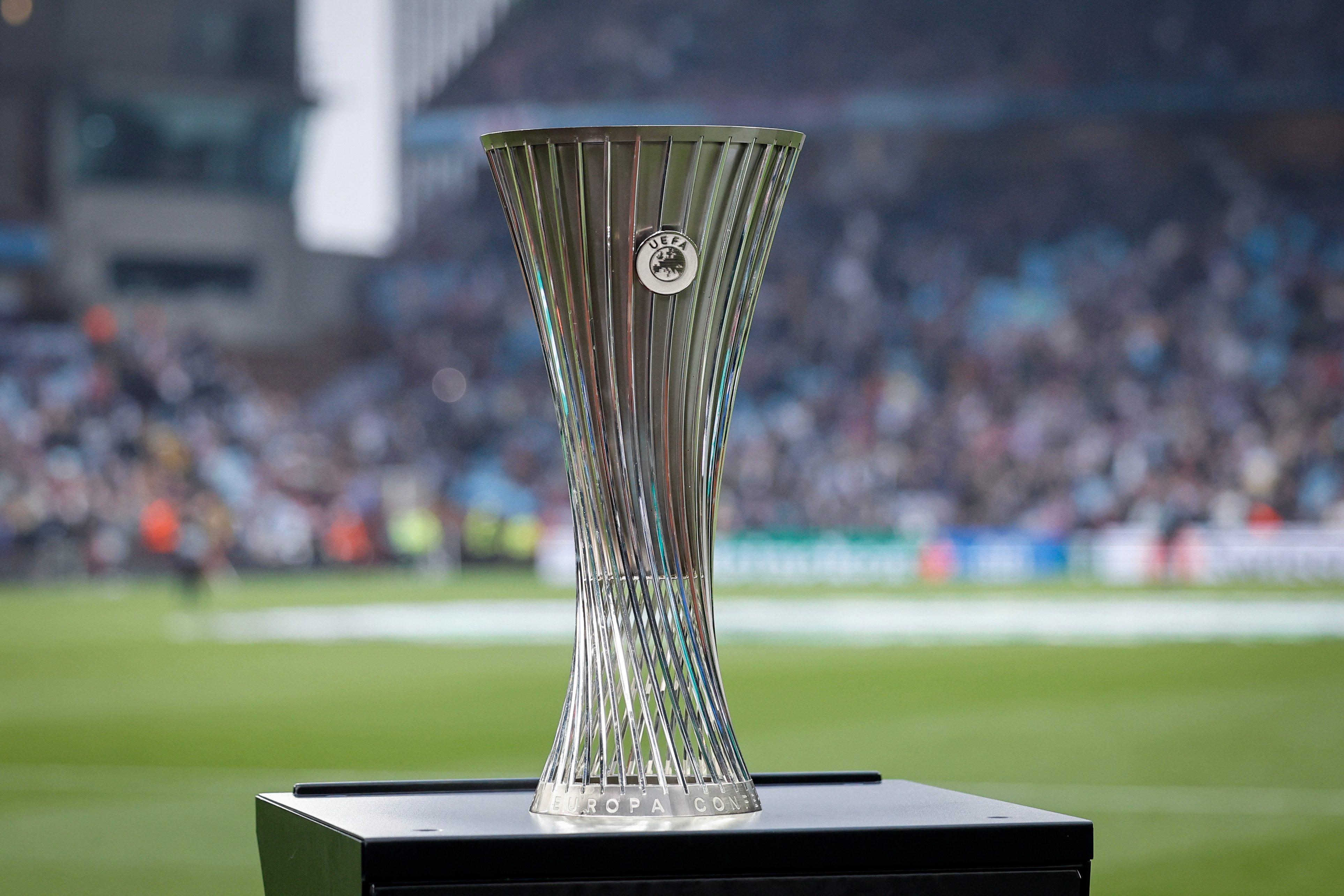 UEFA Konfrans Liqası: &quot;Çelsi&quot; Yurqorden&quot;ə, &quot;Betis&quot; isə &quot;Fiorentina&quot;ya qarşı