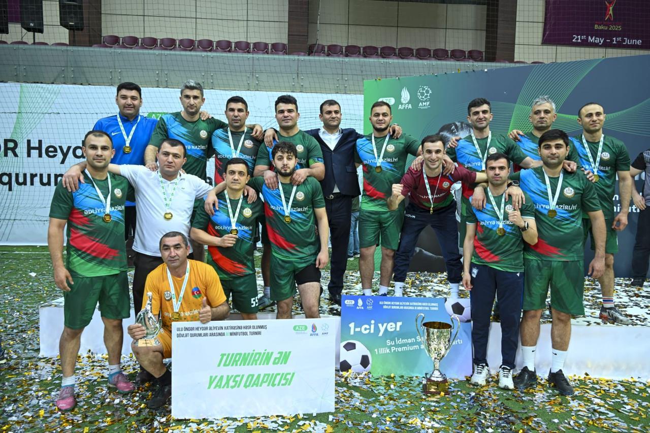 III minifutbol turnirinə yekun vuruldu 
