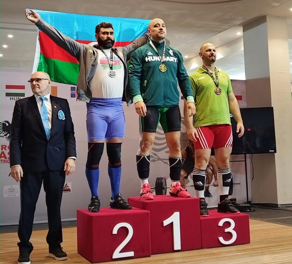 Ustad ağırlıqqaldıranlarımız Avropa çempionatından 4 medalla qayıdırlar - FOTO/VİDEO