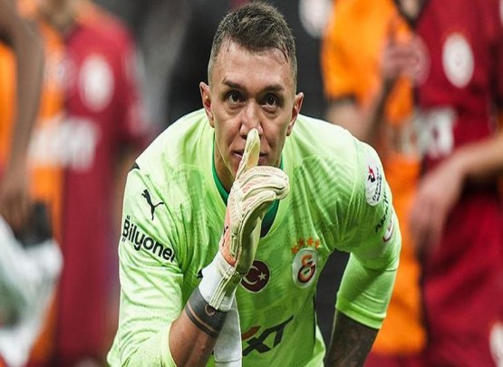 Muslera &quot;Qalatasaray&quot;dan gedir&nbsp;