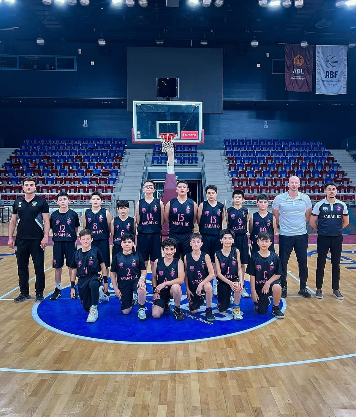 U-12 basketbol liqasında pley-off oyunlarına start verilib