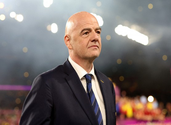FIFA prezidenti &quot;Qarabağ&quot;ı təbrik edib
