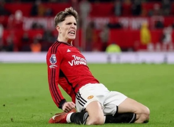 Argentinalı futbolçu &quot;Mançester Yunayted&quot;i tərk edir&nbsp;