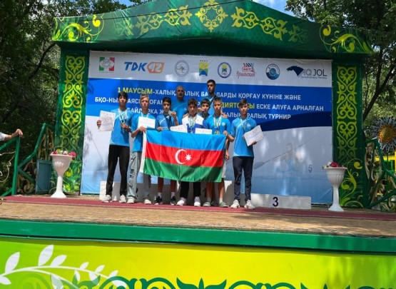 Gənc avarçəkənlərimiz Qazaxıstanda 14 medal qazanıblar