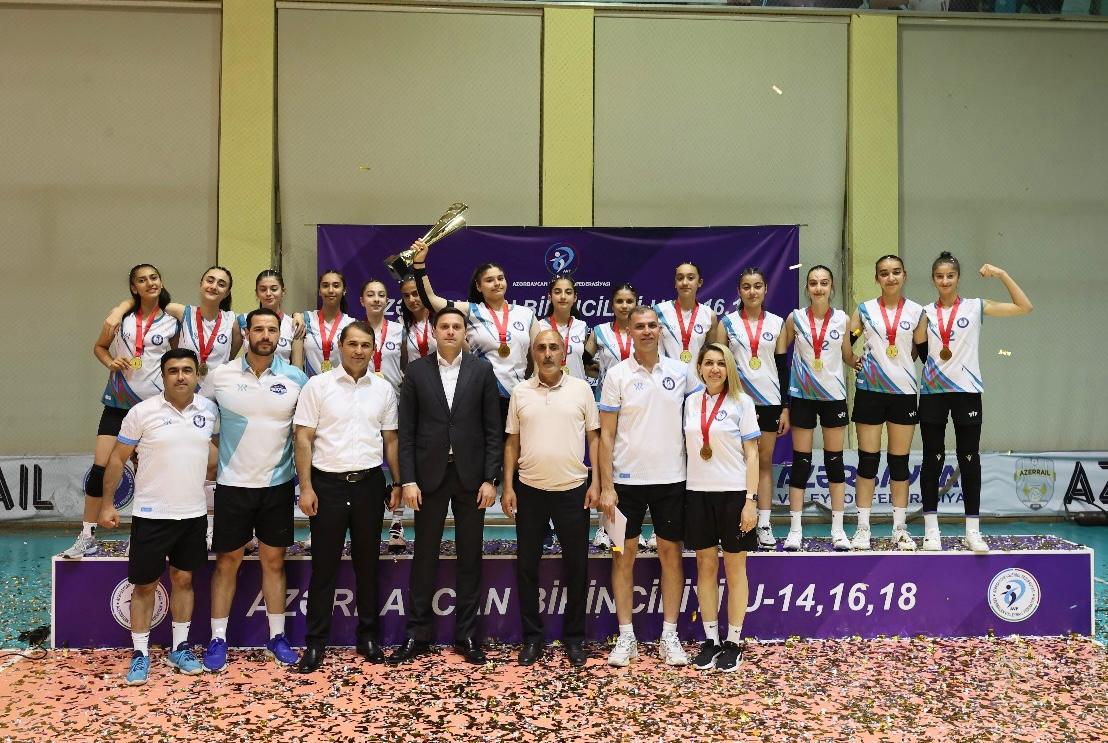 Azərbaycan birinciliyində mükafatçılar müəyyənləşib - FOTO