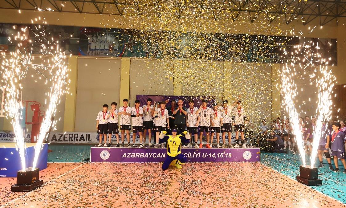 Azərbaycan birinciliyində mükafatçılar müəyyənləşib - FOTO