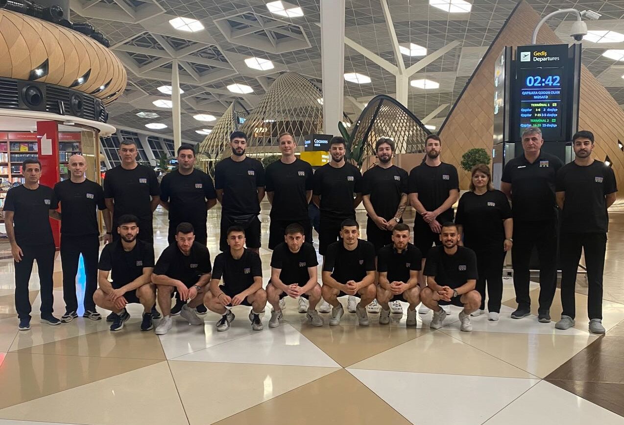 Voleybol millimiz İsveçə yollanıb