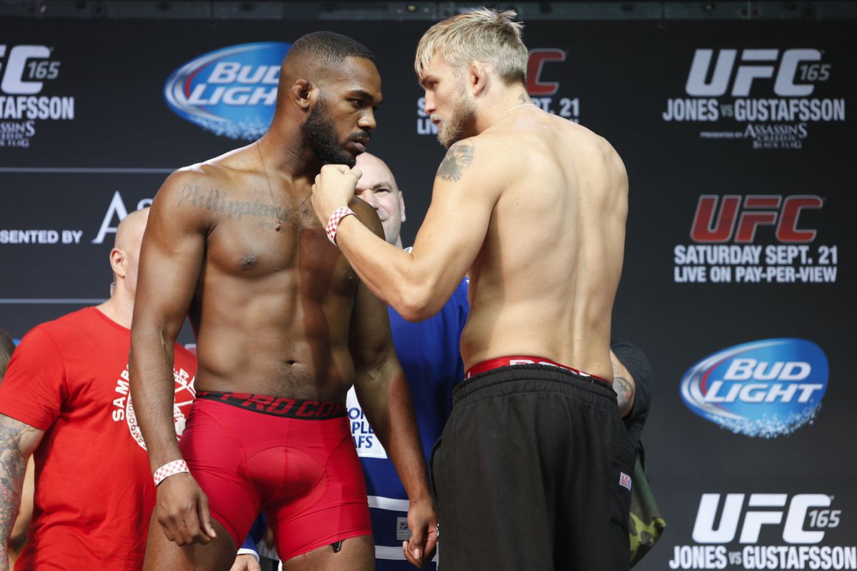 &ldquo;UFC-də məni yerə sərən yeganə oğlan odur&quot;