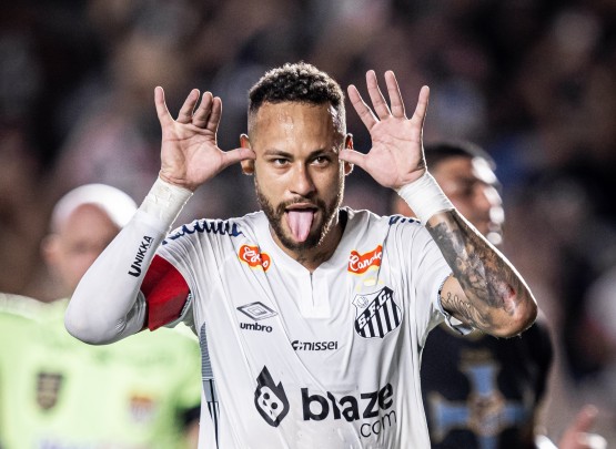 Neymar Superliqaya gəlir?