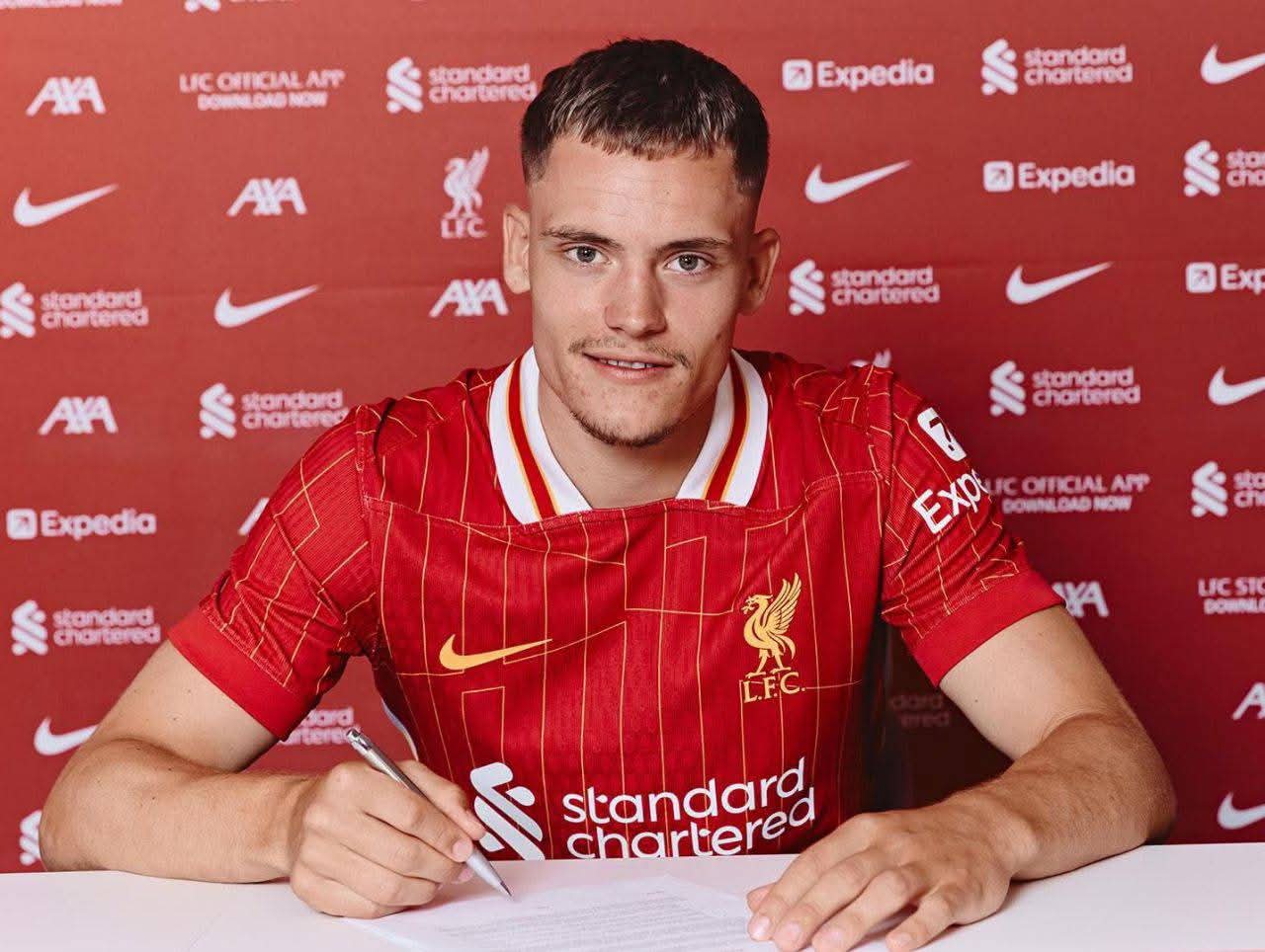 Florian Virts rəsmən "Liverpul"da