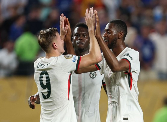 Klublararası dünya çempionatı: &quot;Çelsi&quot; pley-offa vəsiqə qazandı