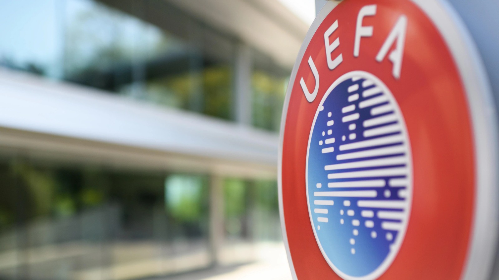 UEFA iki klubu avrokuboklardan kənarlaşdırıb