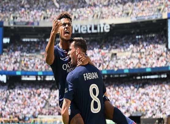 PSJ &quot;Real&quot;ı darmadağın&nbsp;edərək finala vəsiqə qazandı