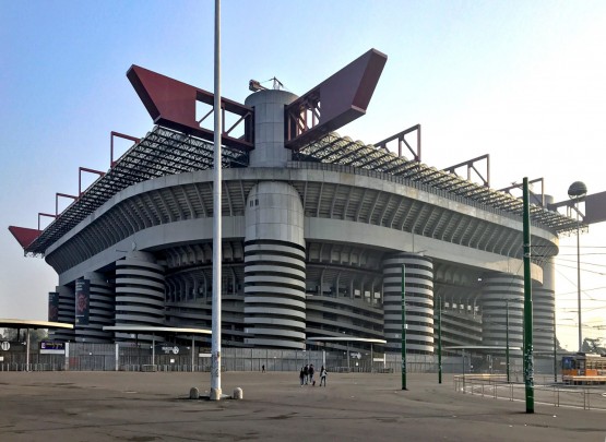 &quot;San Siro&quot; stadionu çətin günlərini yaşayır