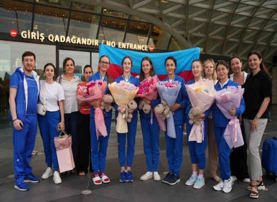 Universiadada 3 medal qazanmış&nbsp;bədii gimnastlarımız Vətənə qayıdıblar