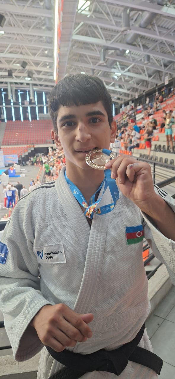 Skopye-2025: Azərbaycana ilk qızıl medalı Rza Xəlilli qazandırdı