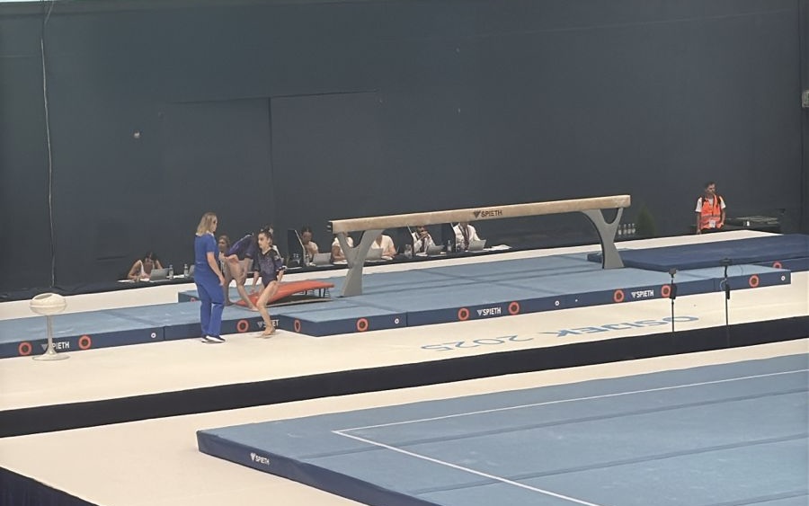İdman gimnastlarımız festivalda mübarizəyə başlayıblar
