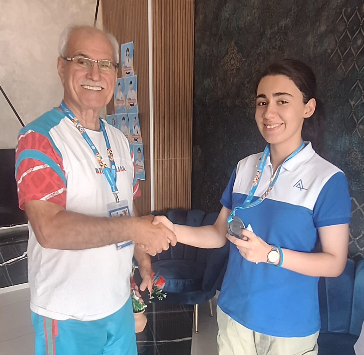Milli Olimpiya Komitəsi medal qazanan idmançıları mükafatlandırdı
