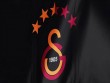 &quot;Qalatasaray&quot; da başını başlara qoşdu