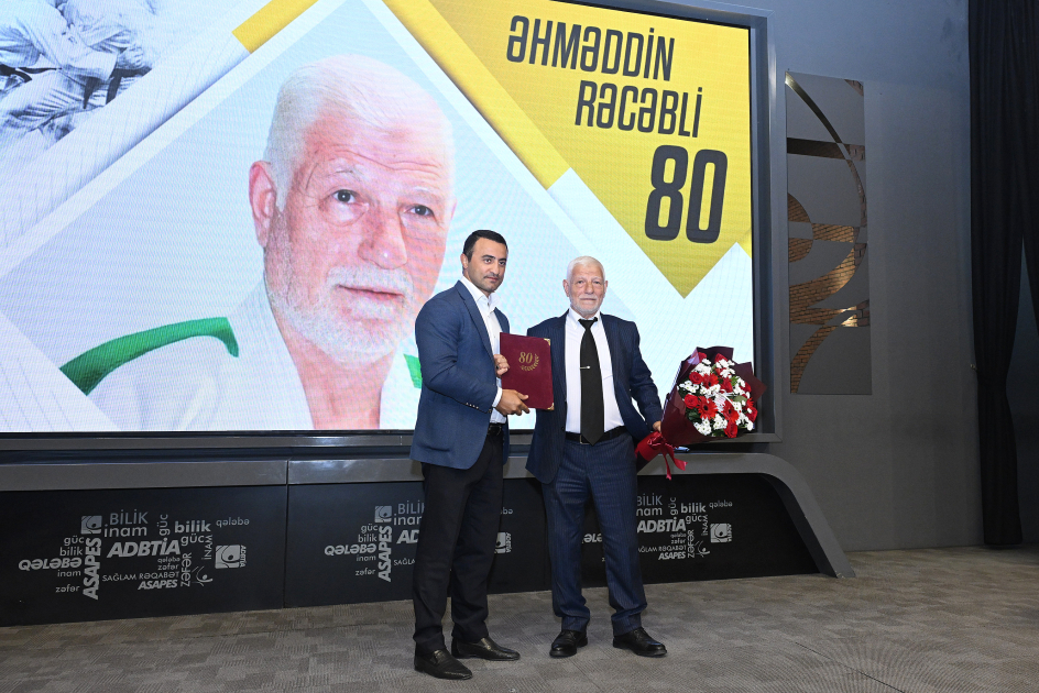 Azərbaycan cüdosunun canlı əfsanəsi Əhməddin Rəcəblinin 80 illik yubileyi qeyd olundu
