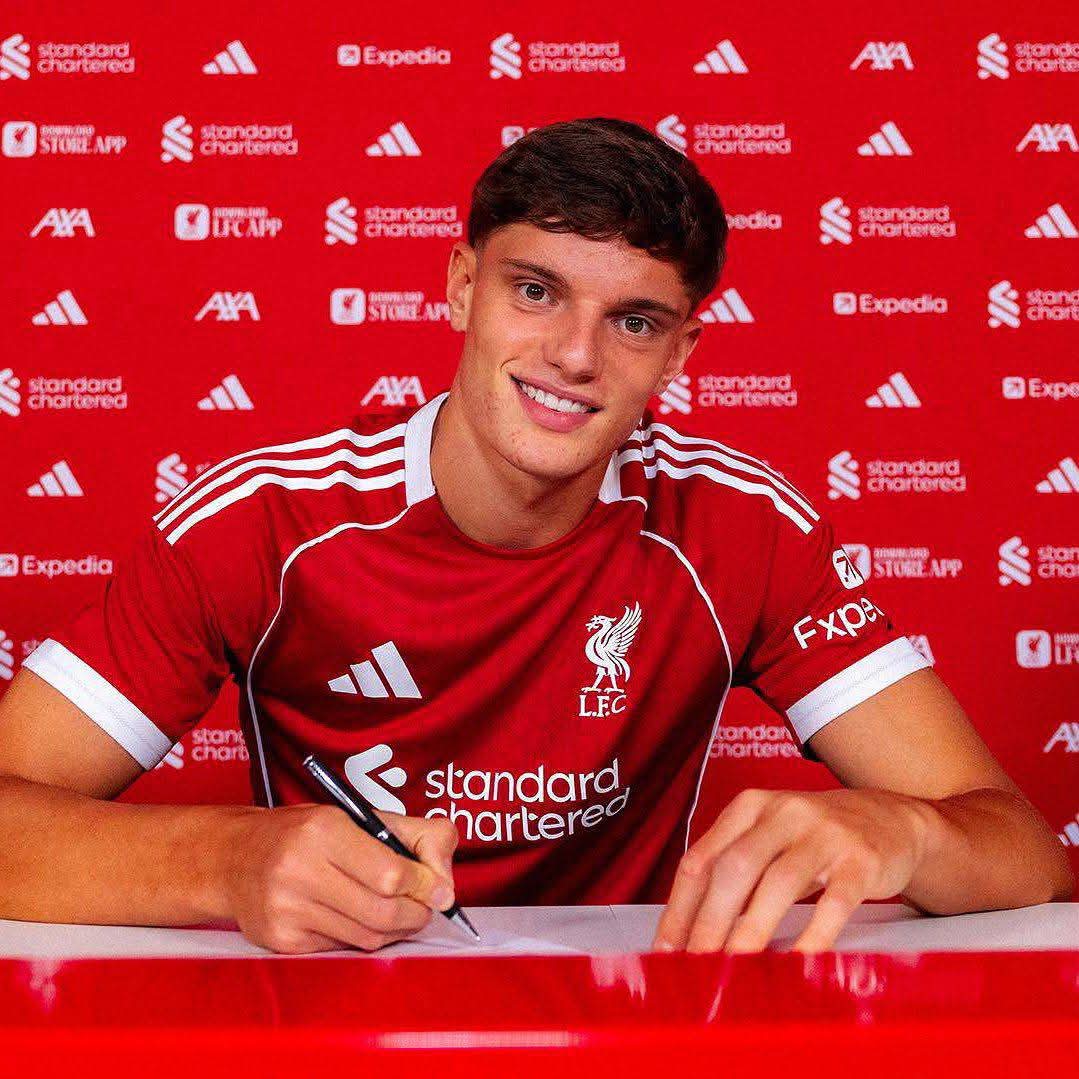 &quot;Liverpul&quot; yeni transferini açıqladı