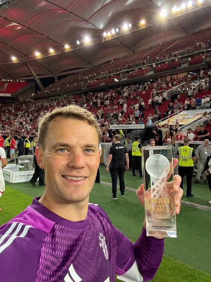 &quot;Bayern Münhen&quot; mövsümə kubokla başladı - FOTO