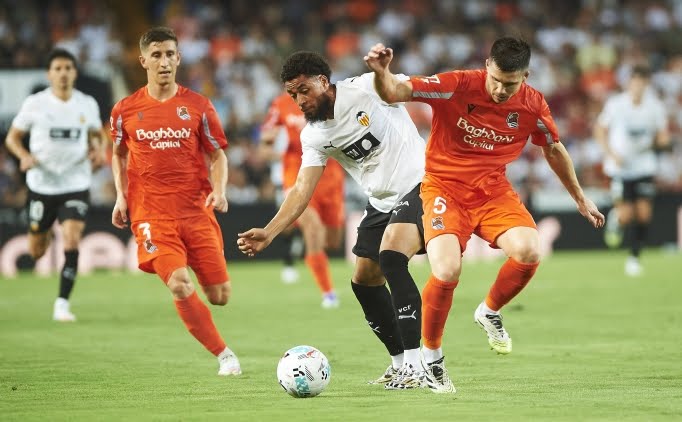 La Liqa: &quot;Valensiya&quot; xal itirdi, &quot;Barselona&quot; və &quot;Alaves&quot; isə turu qələbə ilə başa vurdu&nbsp;