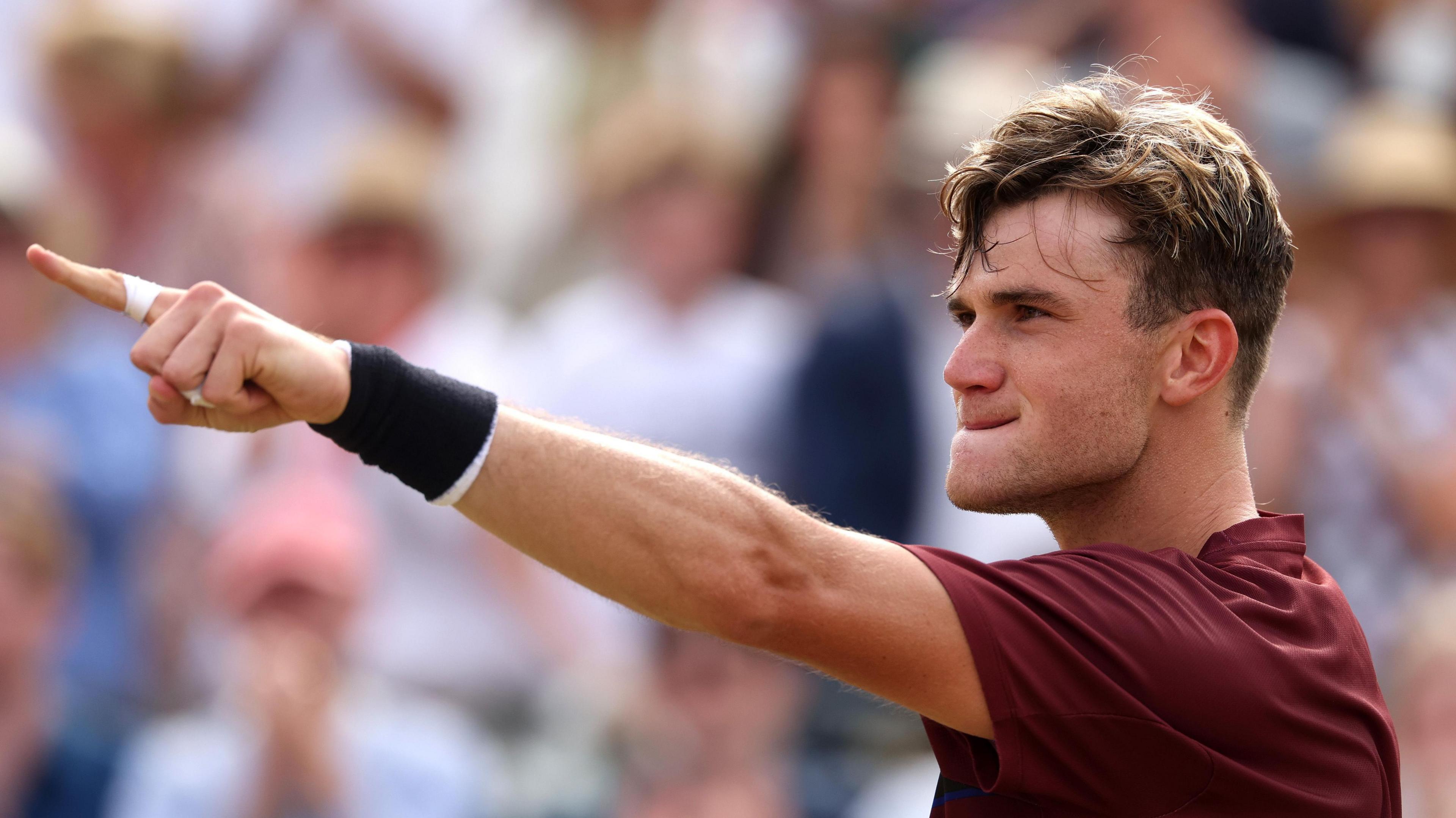 Britaniyalı tennisçi geyim brendini dəyişib