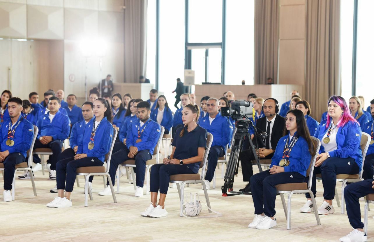 Mehriban Əliyeva - Müasir Azərbaycan qadınının parlaq və qürurverici siması