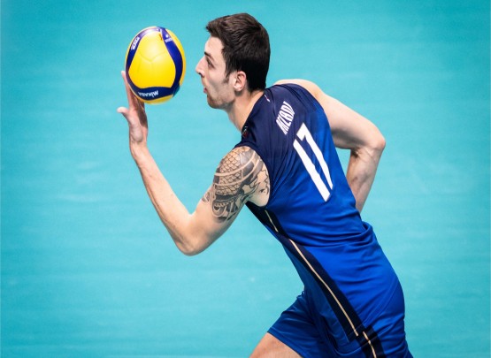 33 yaşında yığma komanda karyerasını yekunlaşdırdı