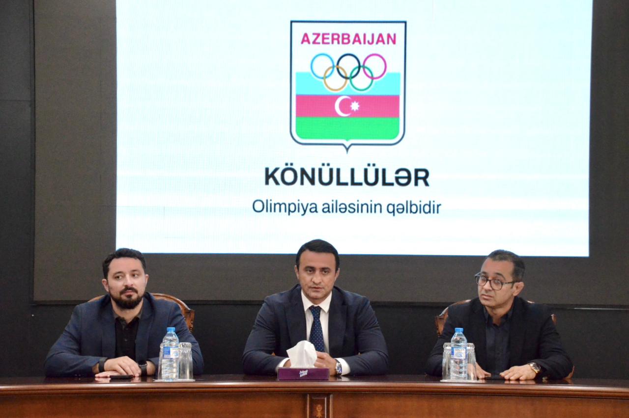 MOK-da idman könüllüləri ilə görüş olub